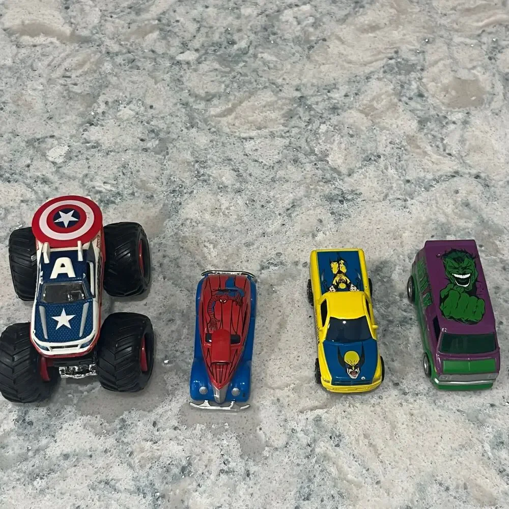 Marvel Diecast Lot Racing Champions Hot Wheels Spider-Man Hulk Wolverine Cap
